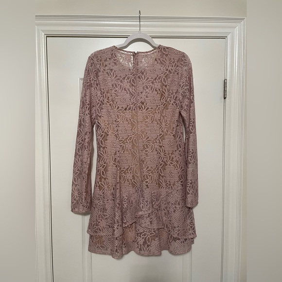 BCBG Max Azria Lysa Flounce Asymmetrical Dress - NEW with Tag Size 8 Lav… - Picture 3 of 9